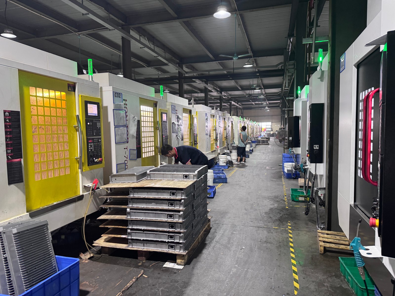 FSD CNC workshop for post-machining die cast aluminum components