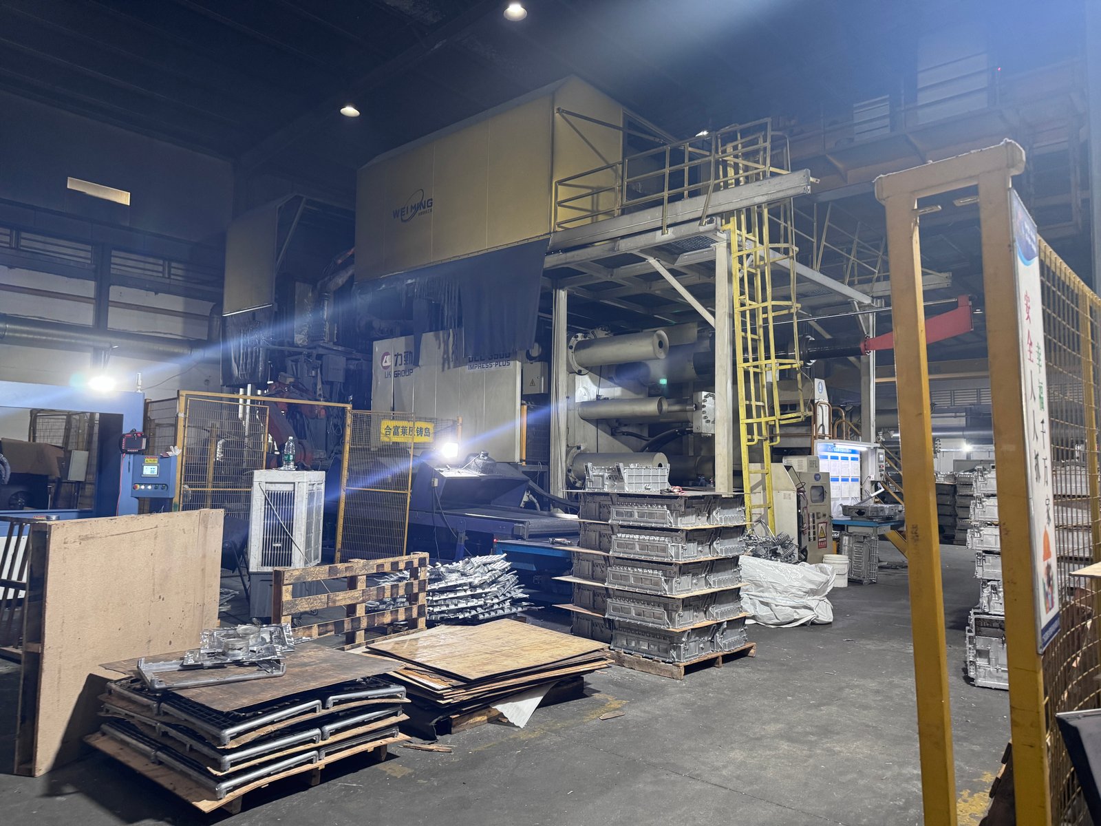 Die casting workshop in China for OEM production with high pressure die casting equipment