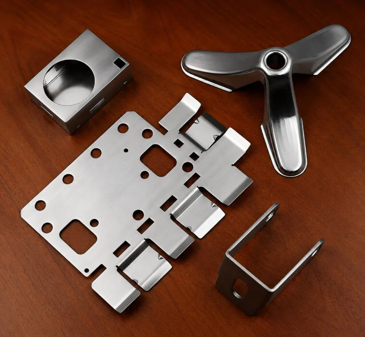 Precision zinc die casting hardware bracket components for OEM industrial applications